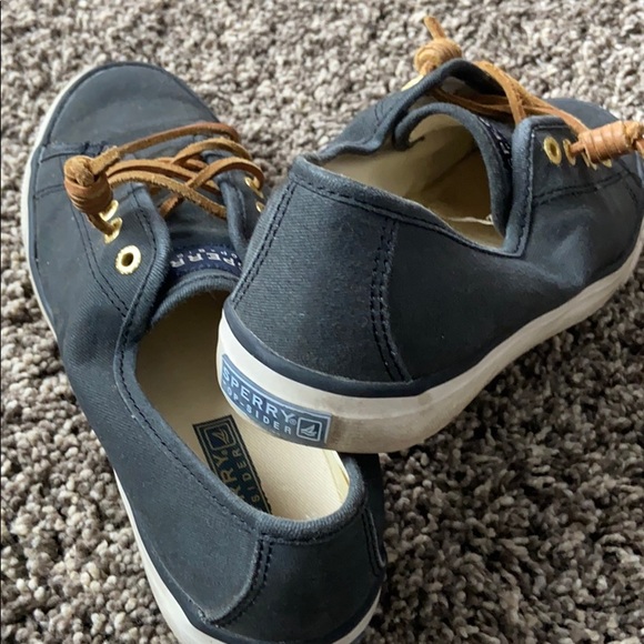 Sperry shoes - Picture 3 of 4